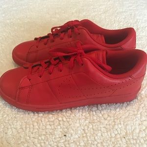 NWOT Red Nikes 6Y